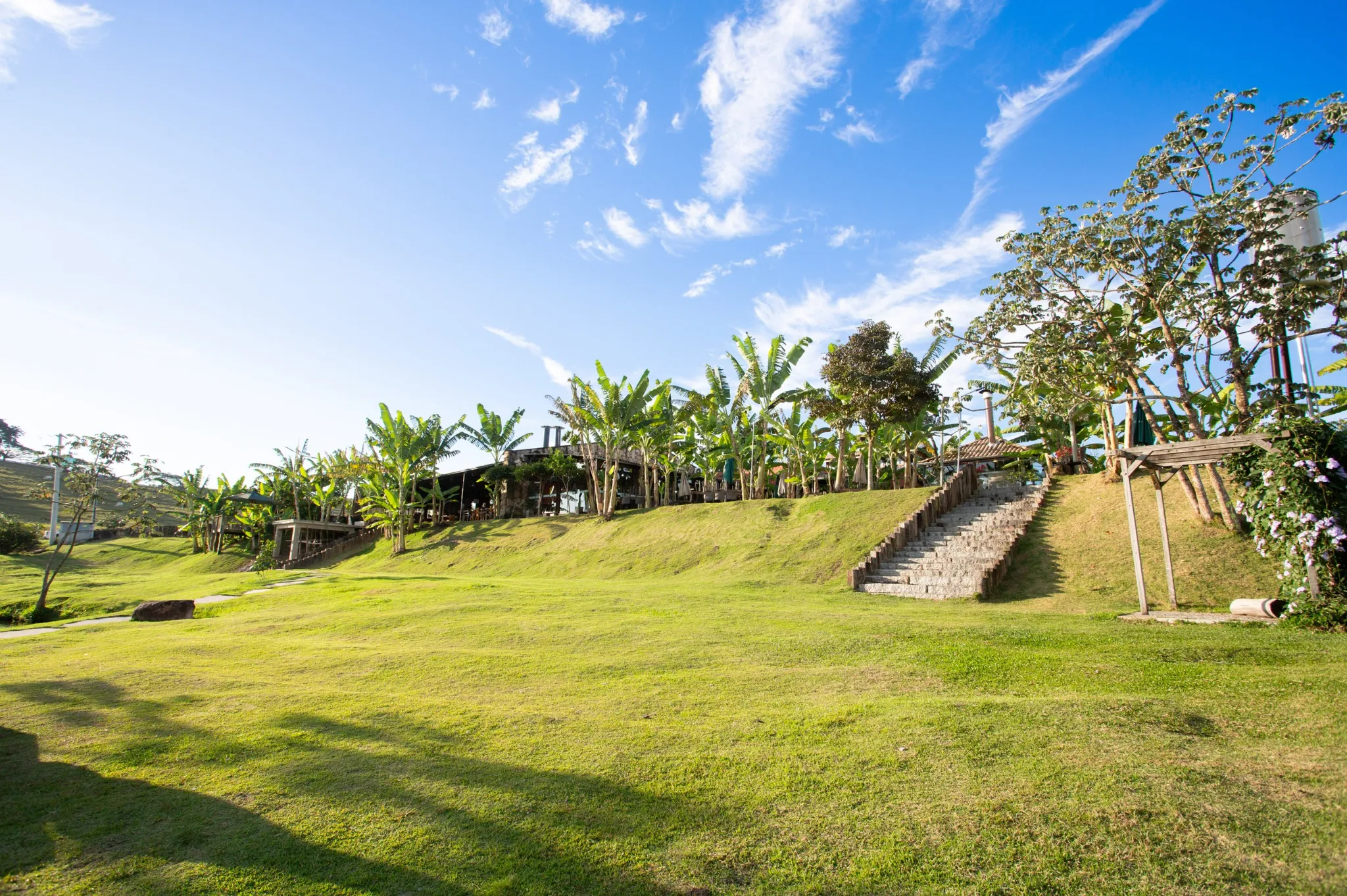 Restaurante Emp&oacute;rio Serra &Agrave; Vista pr&oacute;ximo a Taubat&eacute;