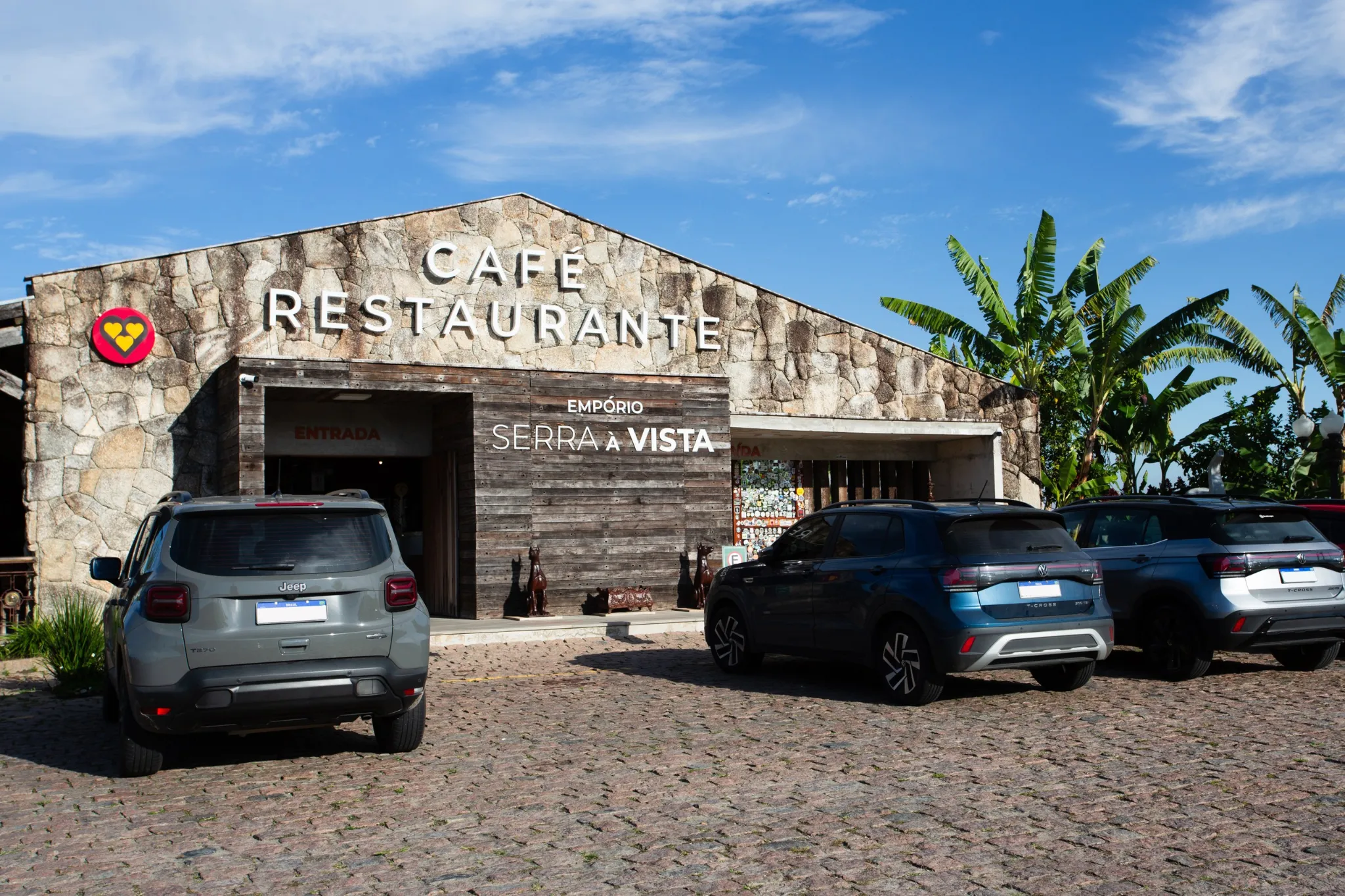 Restaurante Perto de Pindamonhangaba com Vista para a Serra: A Fuga Rápida que Cabe em Qualquer Dia da Semana